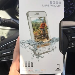 Lifeproof Nuud case